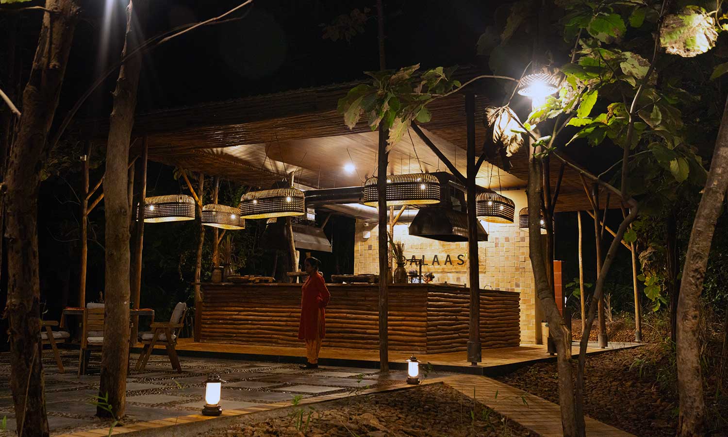 Beverages and Premium Dining